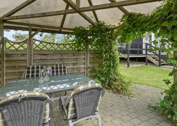 Albricus - 250m From The Sea By Interhome